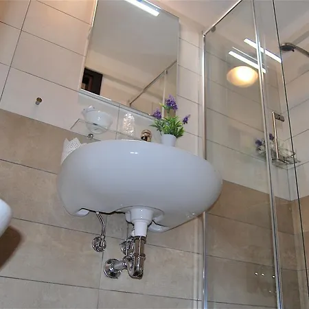 Отель Abay