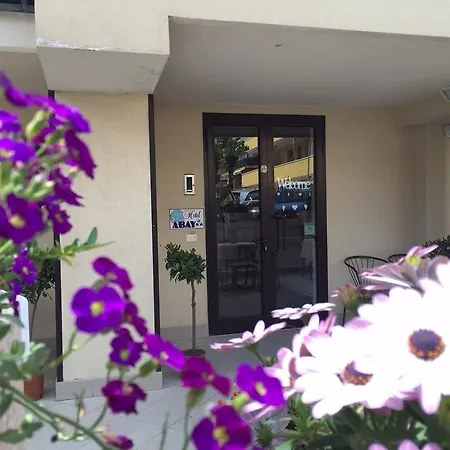 Hotel Abay 3*